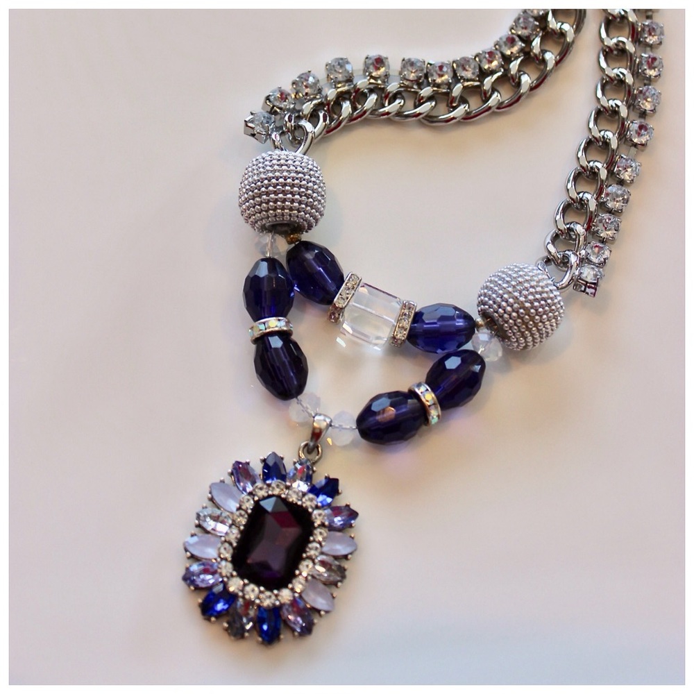 Royal Blue Pendant Necklace - Picture 3 of 7